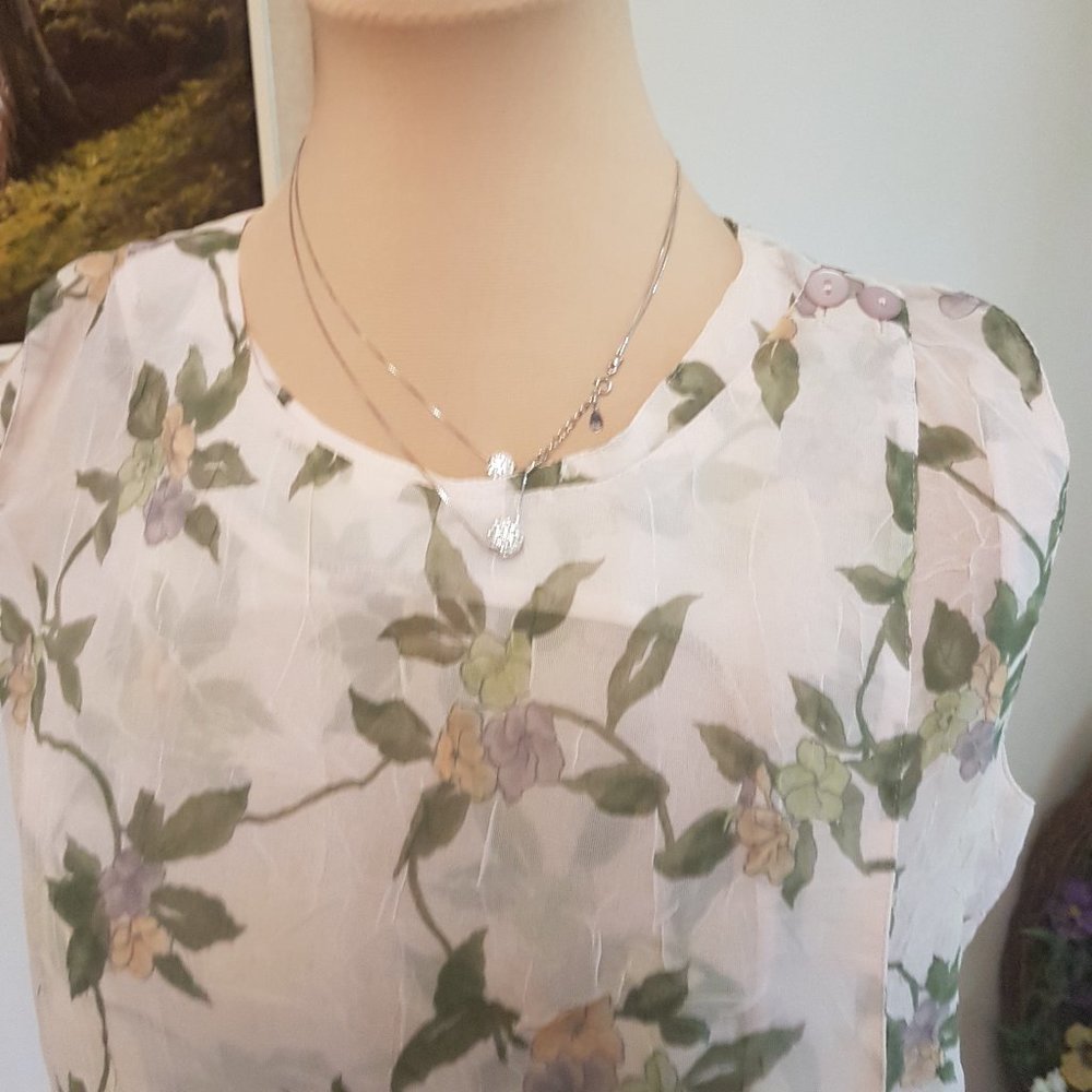 Sleeveless summer blouse